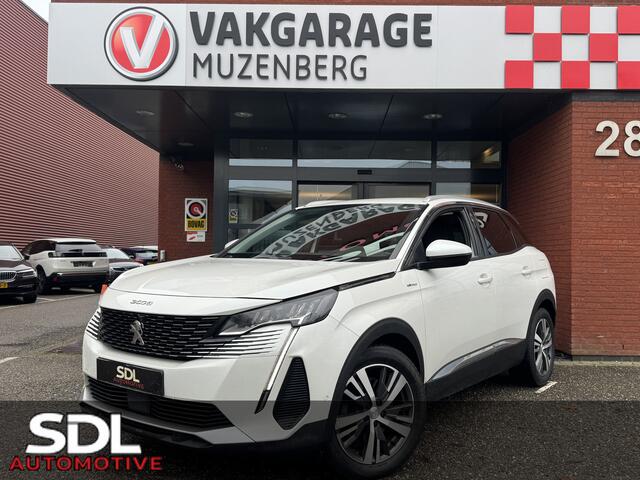Peugeot 3008 1.6 HYbrid 225 Allure // ADAPTIVE CRUISE // CAMERA // NAVI // STOELVERWARMING // CLIMA //