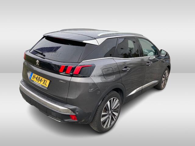 Peugeot 3008 1.2 PureTech GT Line Avantage / Trekhaak / Camera / Navigatie / 19'' / Half leder / CarPlay / Keyless / Cruise Control
