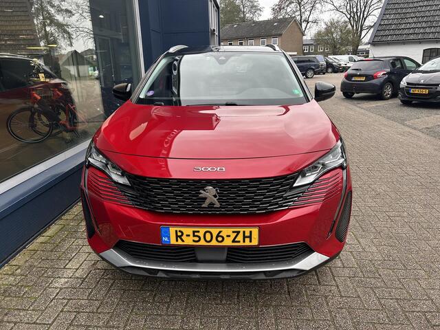 Peugeot 3008 1.6 HYbrid 225 Road Trip | Trekhaak 1250KG | Navigatie | Stoelverwarming | Dodehoek detectie | Cruise Control | Parkeercamera | Keyless Entry | LED Verlichting | Parkeersensoren V+A | Hoge Zitpositie |