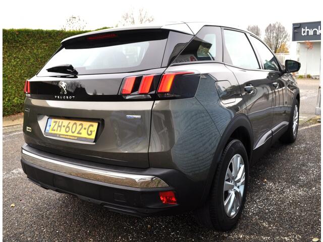 Peugeot 3008 1.2 Active Aut. Navi nw distributie