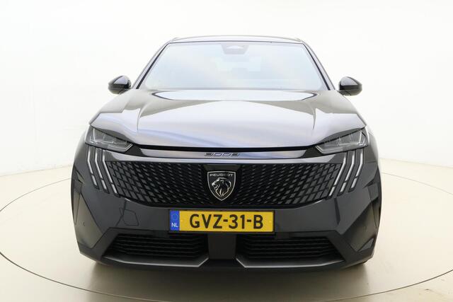 Peugeot 3008 1.2 Hybrid 136 Allure 145pk | Automaat | Navigatie | Rondomzicht Camera | Climate Control | Cruise Control Adaptief | 19" Lichtmetalen Velgen | Keyless Entry - Start