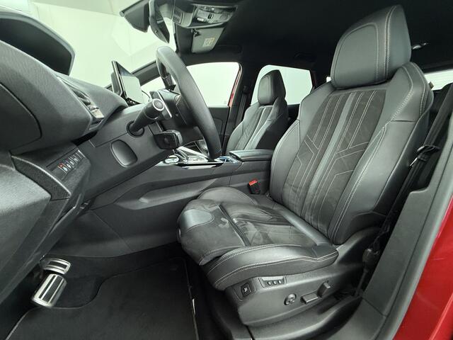 Peugeot 3008 1.6T 225pk AUT-8 GT Pack HYbrid Leer/Alcantara+Elektr.+Verwarmd Trekhaak Navi360°Camera Apple Carplay Android Ecc HiFi Premium FOCAL® Zwarte Hemel Lane Assist Dodehoekwaarschuwing 1e Eigenaar Origineel Nederlandse Auto Nieuwprijs ¤51.858,-