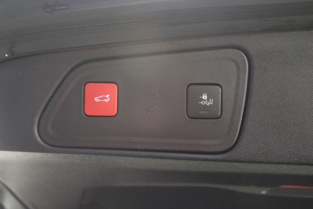 Peugeot 3008 1.2 Hybrid 136 GT