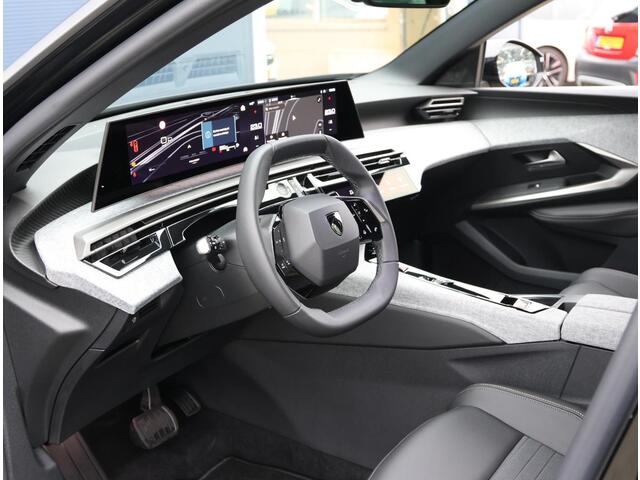 Peugeot 3008 1.2 Hybrid 136 Allure Automaat | Navigation Pack | Metaalkleur | 19" LM Velgen | Parkeerhulp |