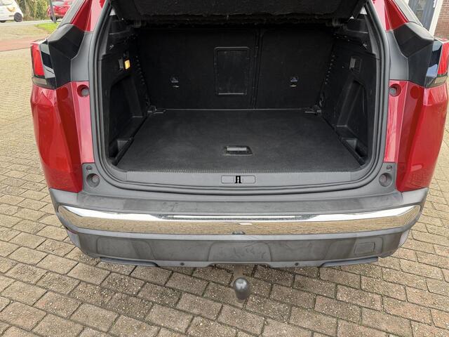 Peugeot 3008 1.2 PureTech Allure Stoel verwarming l trekhaak