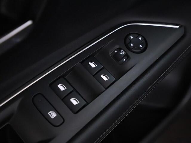 Peugeot 3008 1.6T 180PK Blue Lease Premium Leder/Camera/Nav