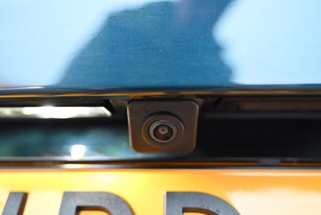 Peugeot 3008 1.6 HYbrid 225 Active Pack Business achteruitrijcamera