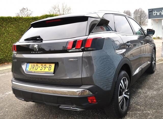 Peugeot 3008 1.2 GT Aut. Pano leer mass ket-less navi