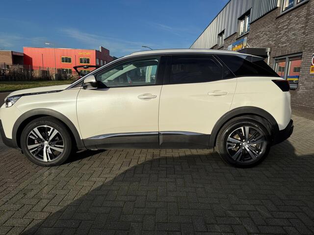 Peugeot 3008 1.2 PureTech Allure | 1E EIGENAAR | 12MND GARANTIE | LED | DAB | NAVI | CARPLAY | PANODAK |