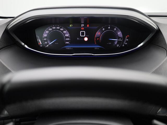 Peugeot 3008 1.2 PureTech 130 PK Automaat Active | NAVI | CARPLAY