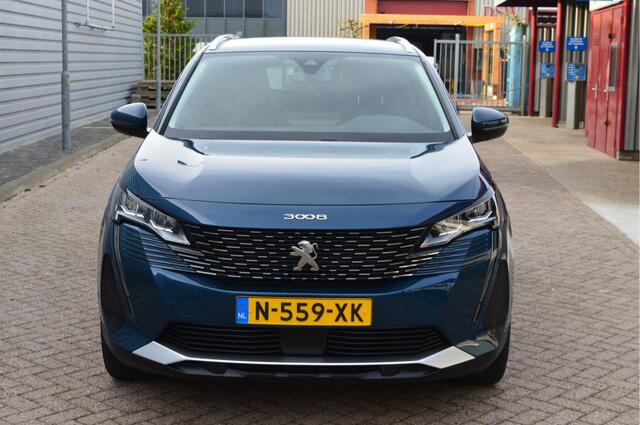 Peugeot 3008 1.2 PureTech Blue Lease Allure O.a; Trekhaak, PDC, Camera, Carplay, LED, Rijklaar, Etc. All-in prijs!