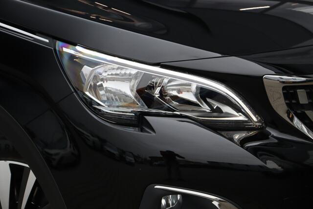 Peugeot 3008 1.2 PureTech Allure | Pano | Trekhaak | Leder |