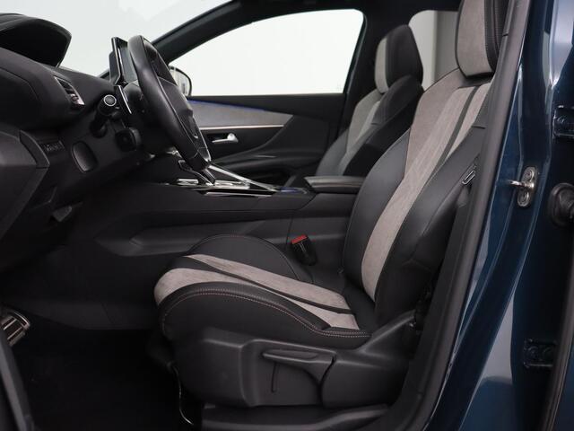 Peugeot 3008 1.6 HYbrid 225 GT Line | Panoramadak | Leder/Alcantara | Stoelverwarming | Camera | Carplay | Adaptive cruise | Navigatie | Keyless | Full LED | 19'' | Sfeerverlichting | PHEV | Plug In