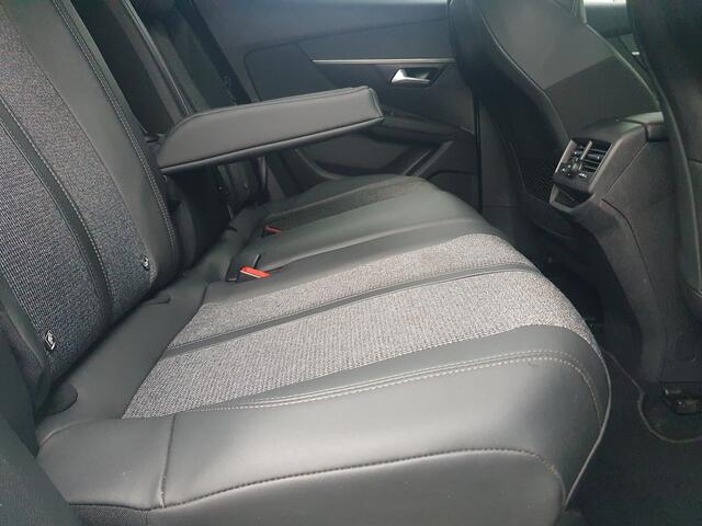 Peugeot 3008 1.2 PureTech Blue Lease Premium NAVI/PDC/CRUISE/CLIMA/CAMERA