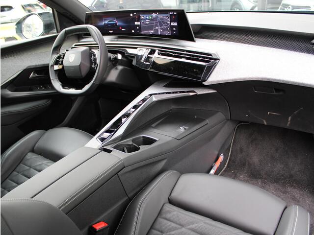 Peugeot 3008 e-3008 GT Avantage 210 73 kWh | Navi / Leder / Camera