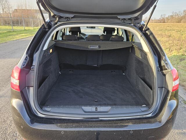 Peugeot 308 SW 1.2 PureTech Style