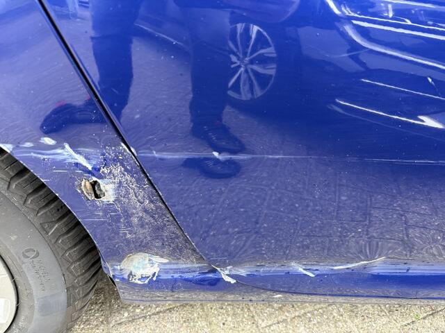 Peugeot 308 SW 1.5 BLUE LEASE PREMIUM PANO/NAVI/CLIMATE/LMV