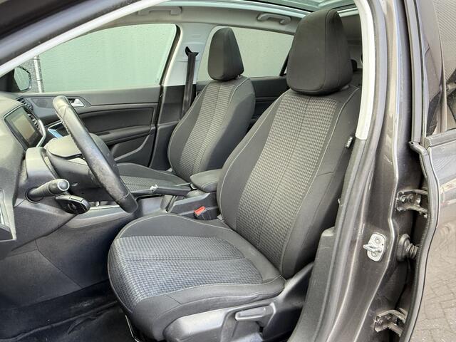 Peugeot 308 BWJ 2020 1.2 111 PK Blue Lease Executive PANORAMADAK / CLIMA / NAVI / CRUISE / PDC / LMV / MULTIFUNCT. STUUR