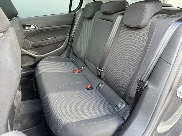 Peugeot 308 BWJ 2020 1.2 111 PK Blue Lease Executive PANORAMADAK / CLIMA / NAVI / CRUISE / PDC / LMV / MULTIFUNCT. STUUR