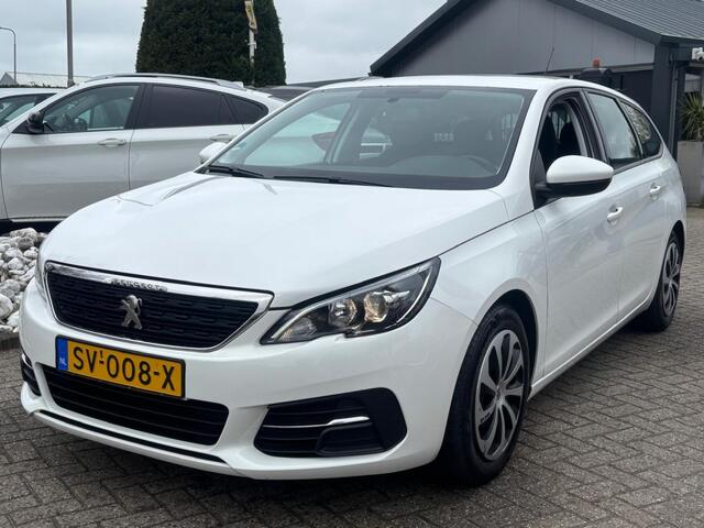 Peugeot 308 1.6 HDI 2018 Wit Trekhaak Facelift