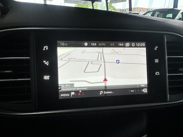 Peugeot 308 SW 1.2 PureTech Blue Lease Premium Automaat | Pano | Trekhaak | Carplay | NAP