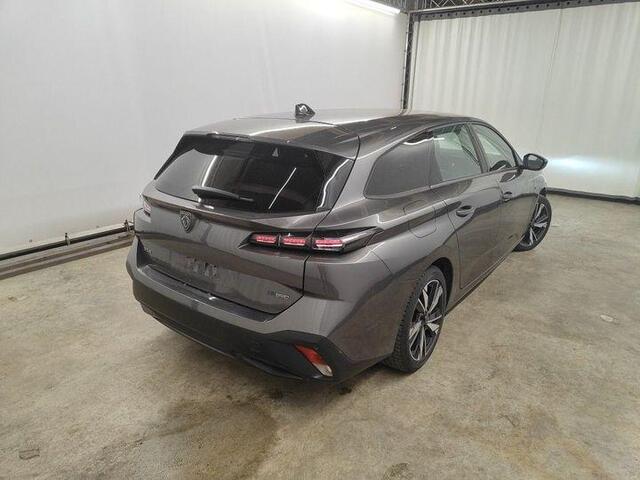 Peugeot 308 SW 1.6 Plug-in Hybrid 180 Active Pack Business Navigatie Carplay PDC VA + Camera 17" LM Velgen Adaptive Cruise Control Full LED Virtual Cockpit