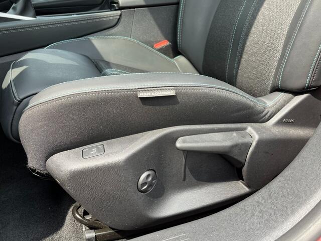 Peugeot 308 1.2 Allure Pack Business I Carplay I 360 Camera I Adapt. Cruise I AGR Comfort