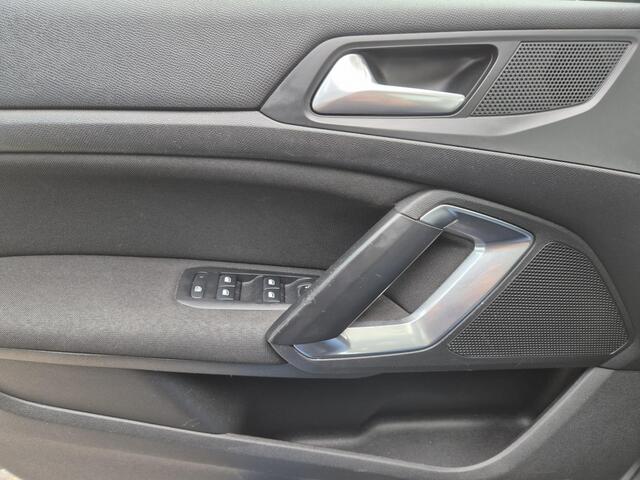 Peugeot 308 1.2 PureT.Blue Lion