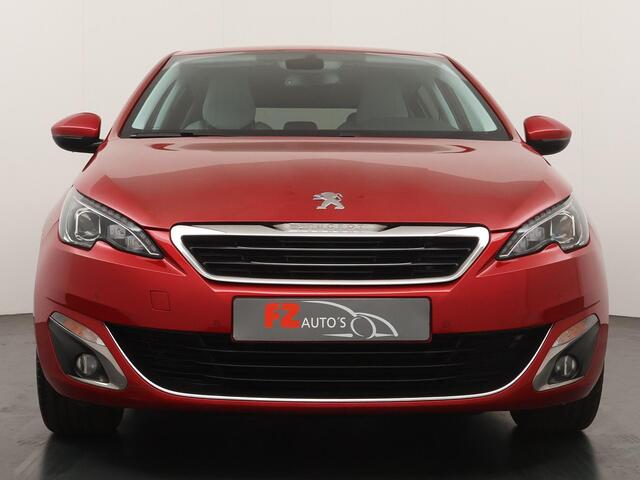 Peugeot 308 1.2 PureTech Allure Automaat - Lederen bekleding - Stoelverwarming - Navigatie - Trekhaak