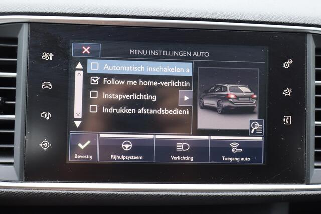 Peugeot 308 1.6 BlueHDi Allure Navigatie, Cruise control, Lichtmetalen wielen, Parkeersensoren
