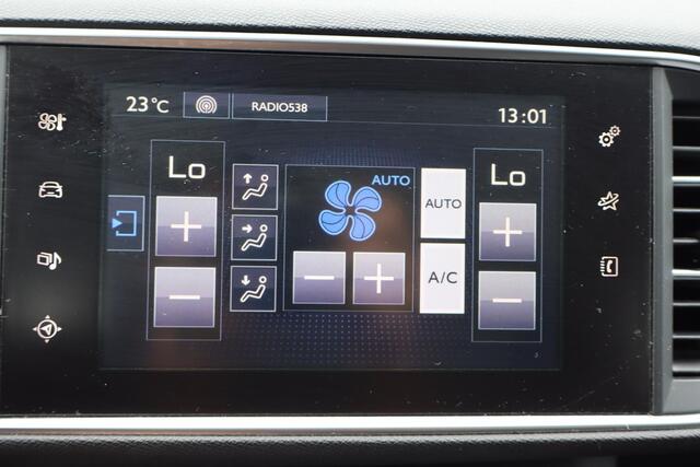 Peugeot 308 1.6 BlueHDi Allure Navigatie, Cruise control, Lichtmetalen wielen, Parkeersensoren