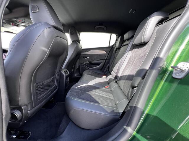 Peugeot 308 1.6 Plug-in Hybrid 180 GT Automaat / Dealer onderhouden / Trekgewicht 1.500kg / Navigatie / Adapt. CC / Camera 360° / Apple Carplay Android / 18" LM wielen /