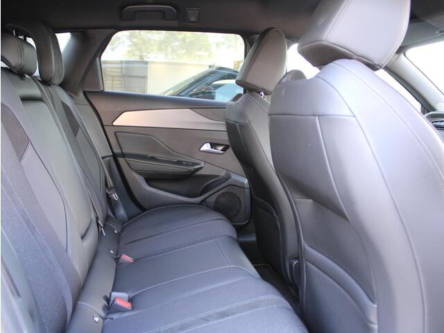 Peugeot 308 SW 1.2 PureTech GT Automaat | Navi / Camera / Climate