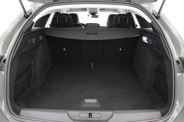 Peugeot 308 SW 1.2T 130pk Allure | AGR Stoel | Apple Carplay/Android Auto | Stoelverwarming | Achteruitrijcamera | Climate & Cruise Control |