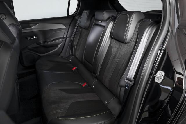 Peugeot 308 1.2 PureTech 130 PK GT - Automaat | 3D Dig. Cockpit | Adapt. Cruise | Stoelverwarming | Camera | PDC | NAV + App Connect | ECC | LM 18'' |