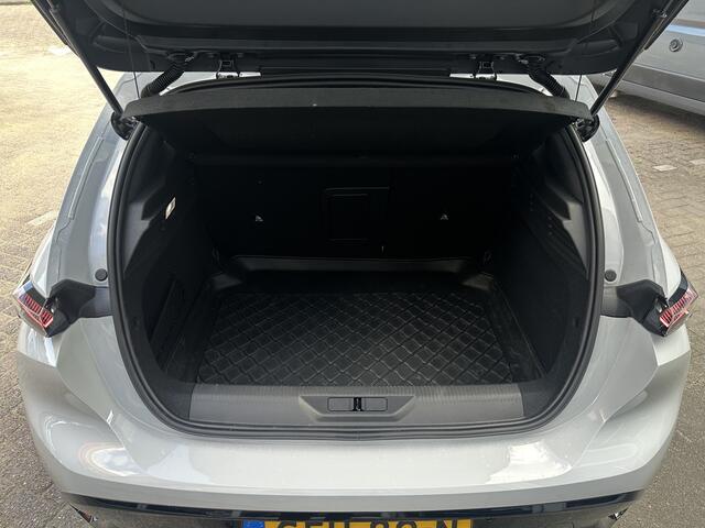 Peugeot 308 1.2 PureTech GT Automaat Leder/Alcantara/Camera/ECC.