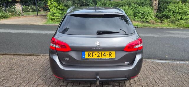 Peugeot 308 1.2 Pure Tech Bleu Lease Executive*panorama*navi*Trekhaak*NAP