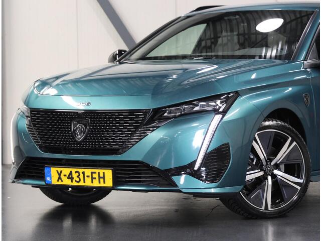 Peugeot 308 SW 1.2 130PK GT | AppleCarPlay/AndroidAuto | 18"LMV | Navigatie | Adaptive Cruise Control | Climate Control | Camera | Keyless entry | Alcantara/Leer | Privacy Glass | Isofix | Trekhaak |