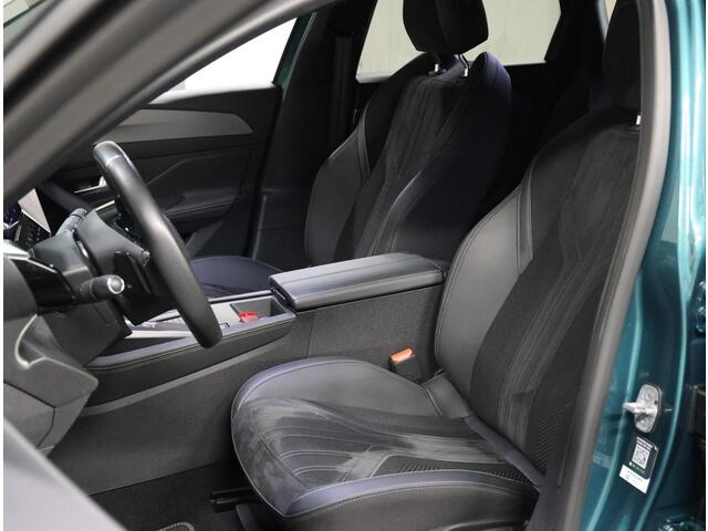 Peugeot 308 SW 1.2 130PK GT | AppleCarPlay/AndroidAuto | 18"LMV | Navigatie | Adaptive Cruise Control | Climate Control | Camera | Keyless entry | Alcantara/Leer | Privacy Glass | Isofix | Trekhaak |