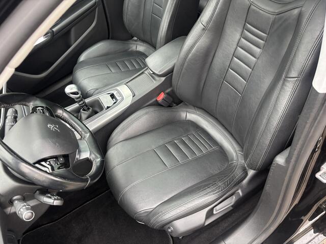 Peugeot 308 SW 1.2 PureTech Blue Lease Premium / NAVI / LED / XENON / CRUISE / 124dkm! NAP!