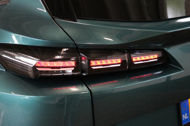 Peugeot 308 SW 1.2 PureTech Active Pack Business | Incl. 12 maanden garantie | Adaptieve cruise control | Climate control | Stoelverwarming | DAB | Apple carplay/Android auto | 100% dealer onderhouden |