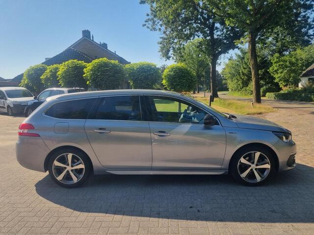 Peugeot 308 Puretech 130 GT Line Pano