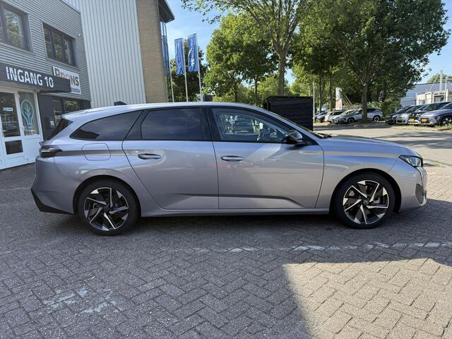 Peugeot 308 1.6 Plug in Hybrid 180 Allure