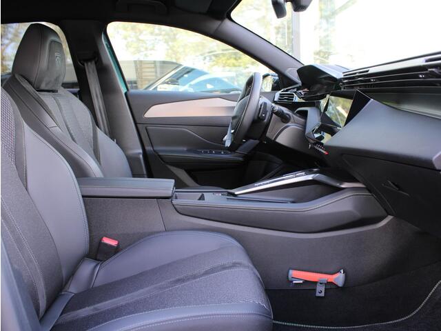 Peugeot 308 SW 1.2 Hybrid 136 e-DCS6 GT | Navi / Camera / Climate