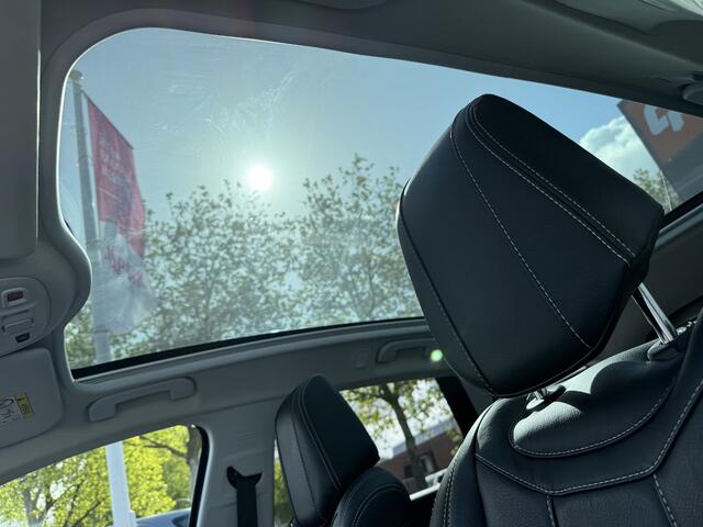 Peugeot 308 SW BWJ 2018 | 1.2PT 111PK Executive | NWE APK | LEER | PANO DAK | CLIMA | NAVI | CRUISE |