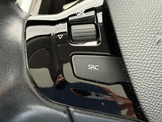 Peugeot 308 SW BWJ 2019 1.2 131 PK Blue Lease Premium NIEUWE DISTR.RIEM!! AUTOMAAT | PANORAMA | LEDER | CLIMA | ANDROID AUTO | APPLE CARPLAY | MULTIFUNCT. STUUR