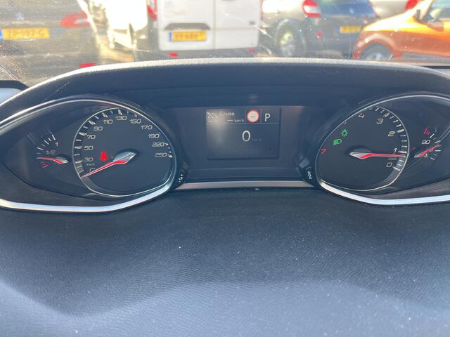 Peugeot 308 SW 1.2 PureTech GT | Nieuw Binnen! | Automaat | Stoelverwarming | Trekhaak