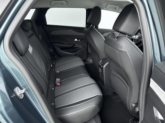 Peugeot 308 SW 1.2 136PK Automaat Hybrid Allure | AppleCarPlay/AndroidAuto | 17"LMV | AGR Stoel | Navigatie | Adaptive Cruise Control | Climate Control | 360'Camera | Keyless entry | Stof/Leer | Privacy Glass | Isofix |