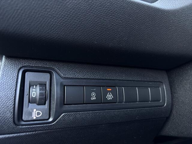 Peugeot 308 SW 1.2 PureTech Blue Lease Premium/ Panoramadak/ Trekhaak