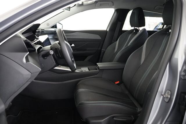 Peugeot 308 1.2 PureTech Allure / LED / Navi / CarPlay / ACC / CAM / AUT